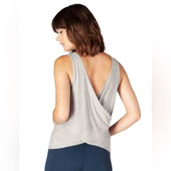 Beyond Yoga Reverse Direction Lightweight Tank Top (Black) - Picture 5 of 7